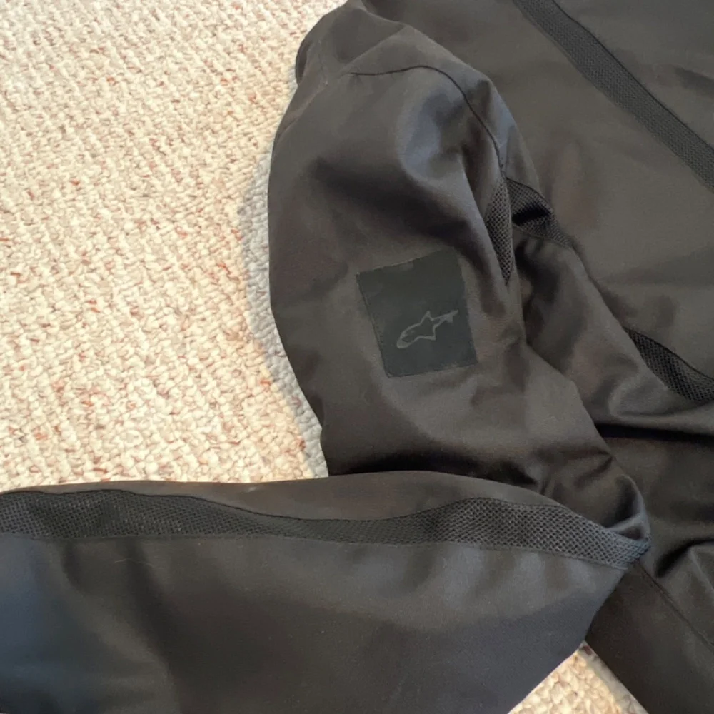 Beautiful Alpinestars Stella black motorcycle jacket, XS - Picture 6 of 11